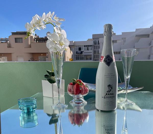 Lahola Glam Suites Torremolinos Exterior foto