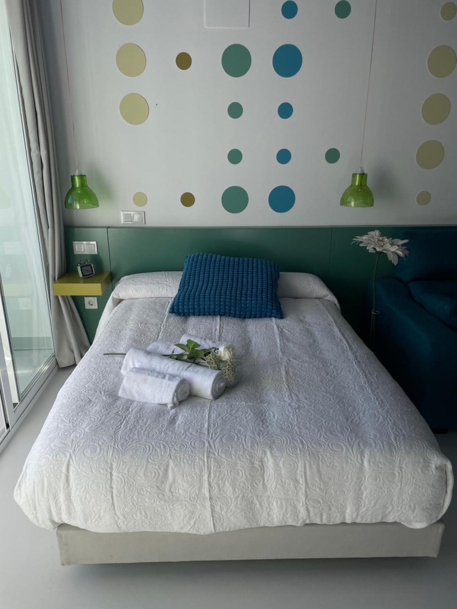 Lahola Glam Suites Torremolinos Zimmer foto